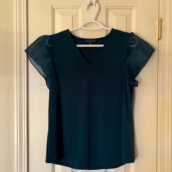 Adrianna Papell Size Medium Teal Flutter Sleeve Top - Picture 2 of 5